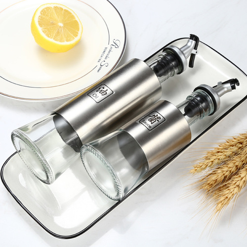 Kitchen supplies oil jug Japanese style stainless steel creative glass bottle press wine jug seal can be customized with logo