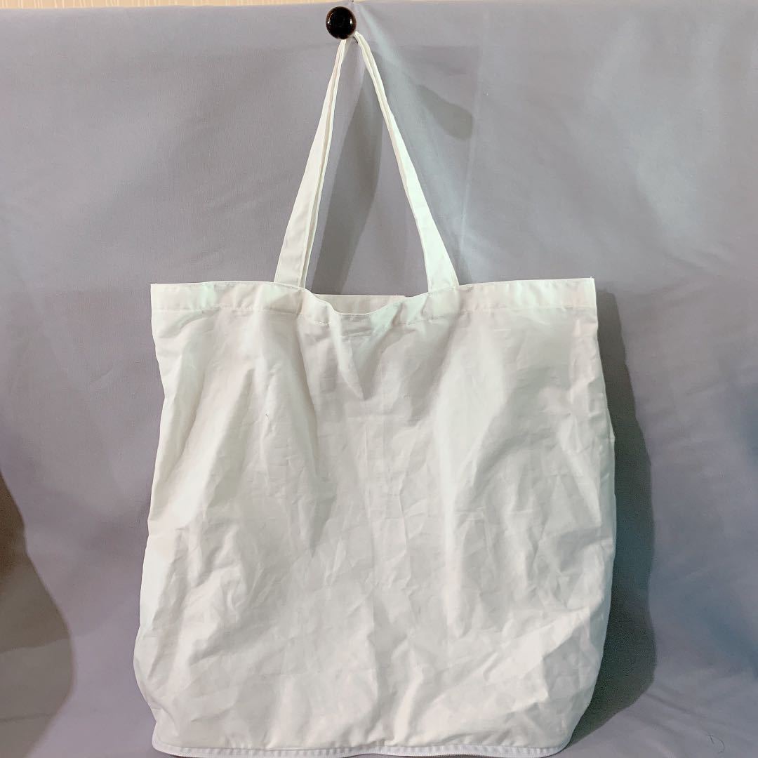 批发简约可折叠帆布袋女 手提单肩购物环保袋白色定 制LOGO图案