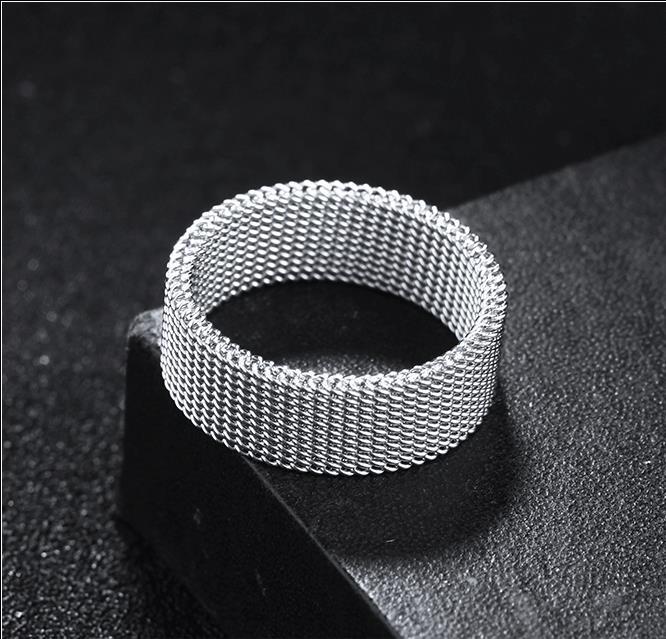 Streetwear Solid Color Titanium Steel Polishing Men's Rings display picture 1