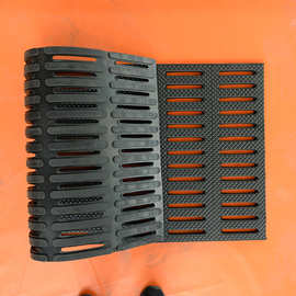 母猪防滑保温产床橡胶垫，母猪限位保育栏产床橡胶垫 母猪垫ALL