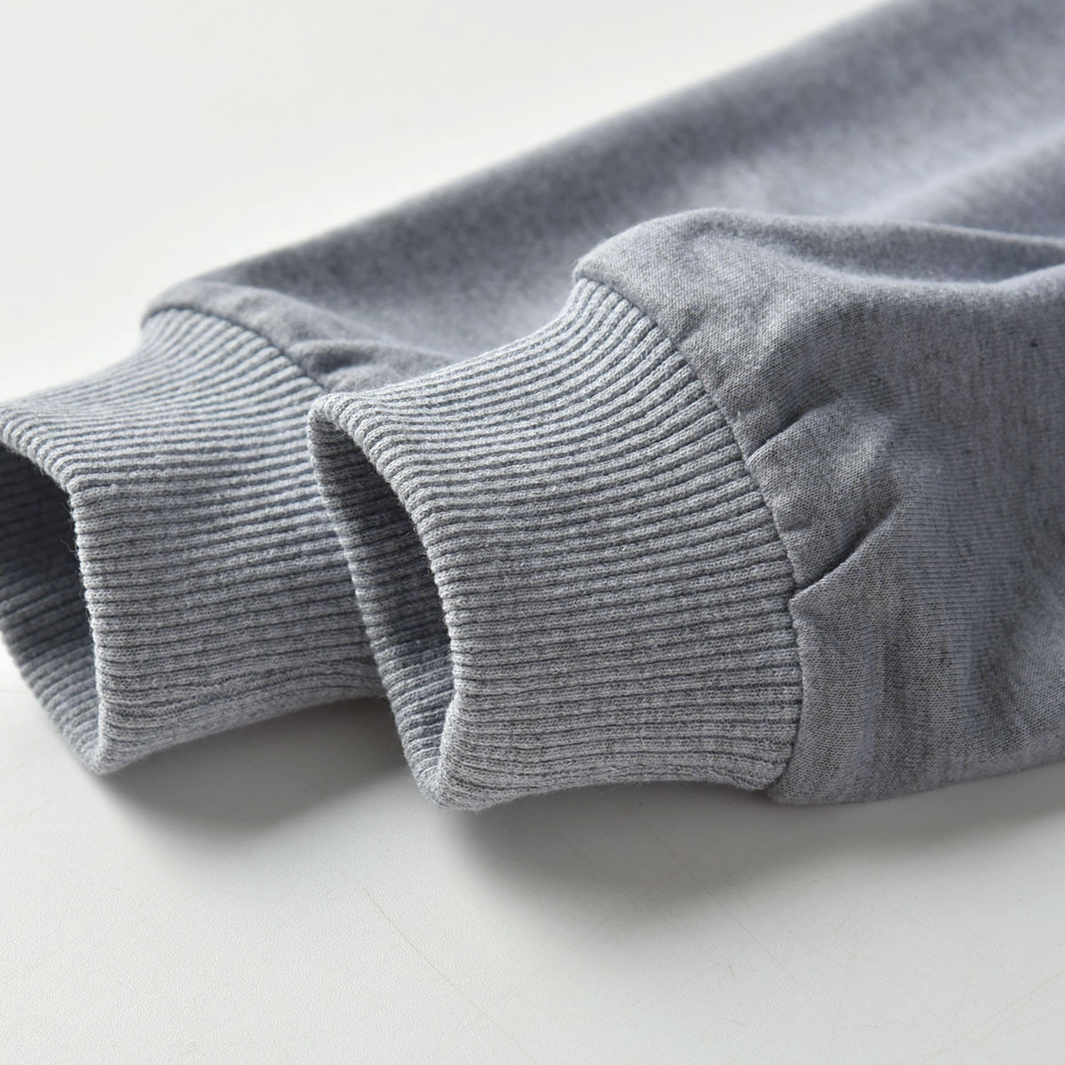 Farblich Abgestimmte Langarmpullover Aus Stretch-jeans Zweiteilig display picture 1