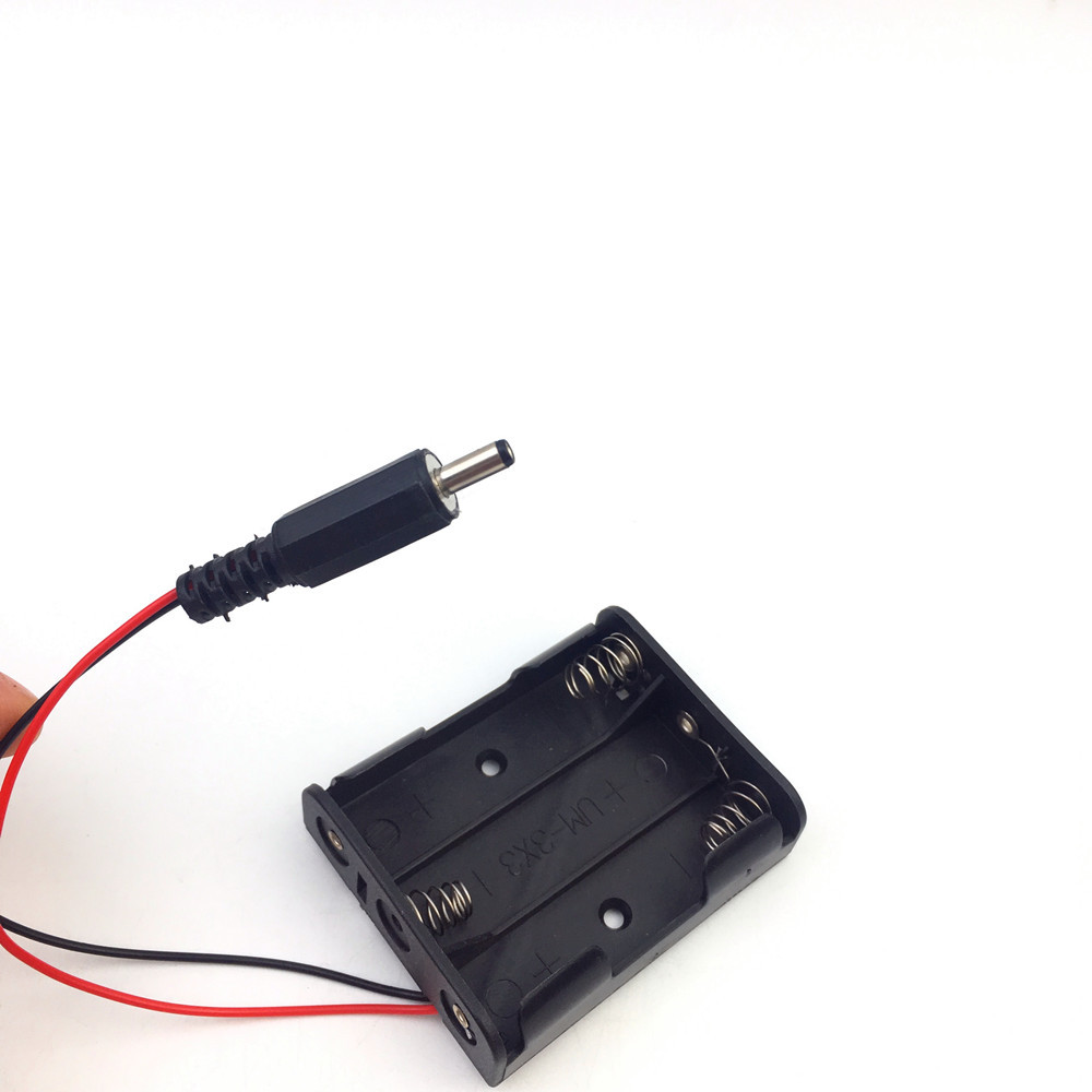 3节5号电池盒 黑色并排电池盒 带3.3*1.35电源插头DC