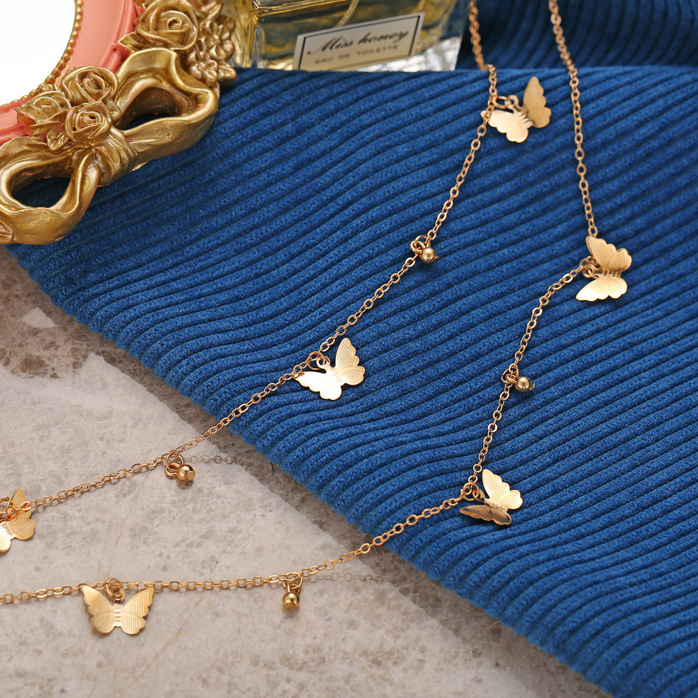 Hot Sale Butterfly Necklace Creative Retro Simple Alloy Metal Multilayer Clavicle Chain Wholesale Nihaojewelry display picture 4