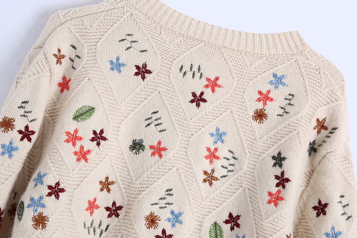 chaqueta de punto de punto de flores bordadas de invierno NSAM11221