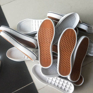 ���a�S�����z��Ь����ĥֹ���pɫ���zЬ�����z���eRB�ɫ���{