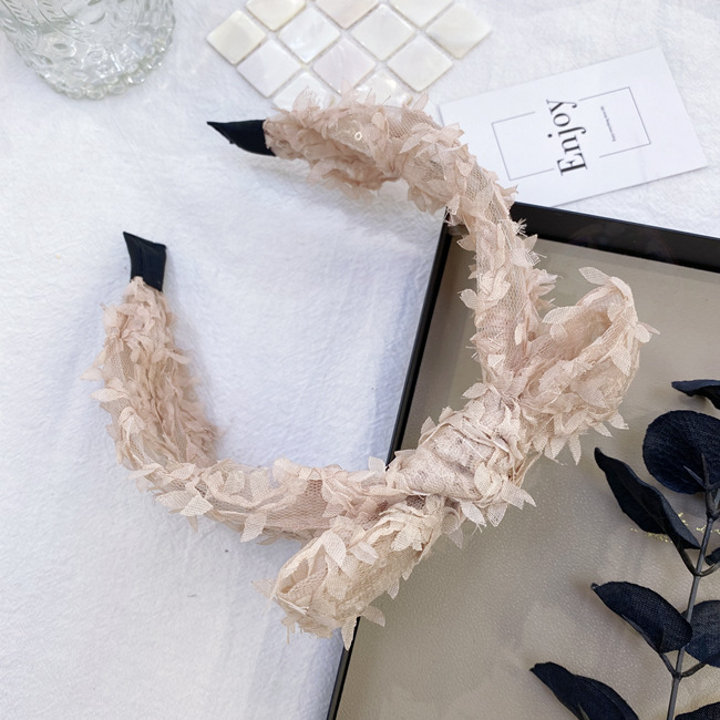 New Lace Sequin Headband Korean Headdress Summer Wide-brimmed Headband Out Bow Headband Wholesale Nihaojewelry display picture 7