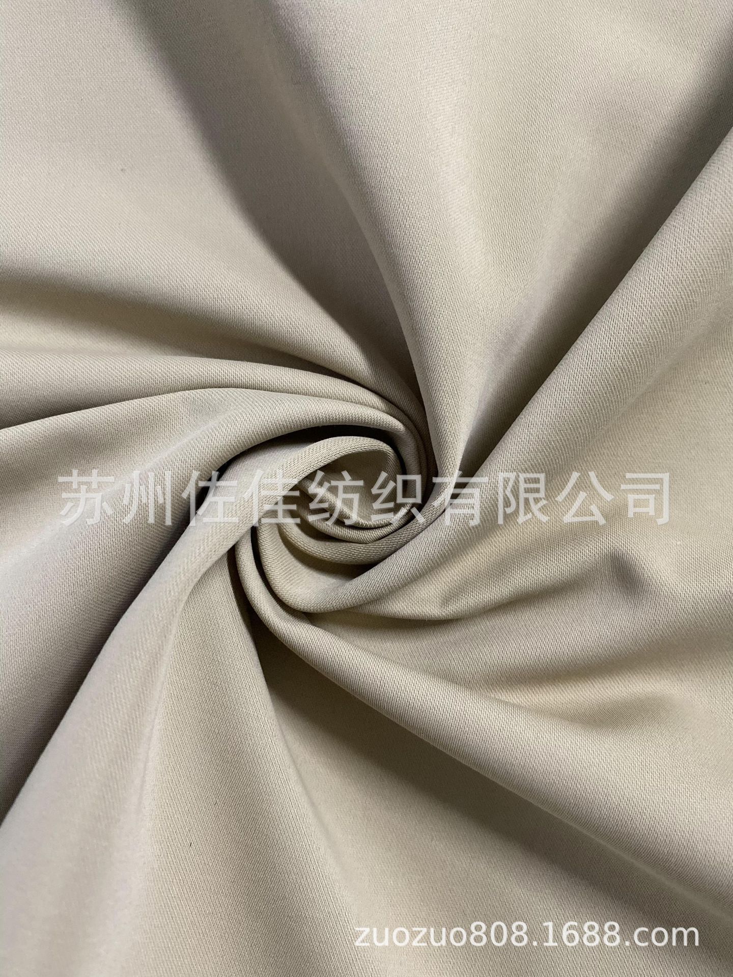 长期大量供应现货夹克风衣裤料面料成品 加捻缎纹涤棉 75D*21S