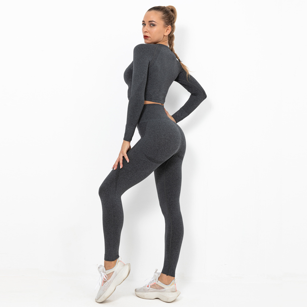 seamless crescent tight elastic long sleeve yoga suit  NSNS10721