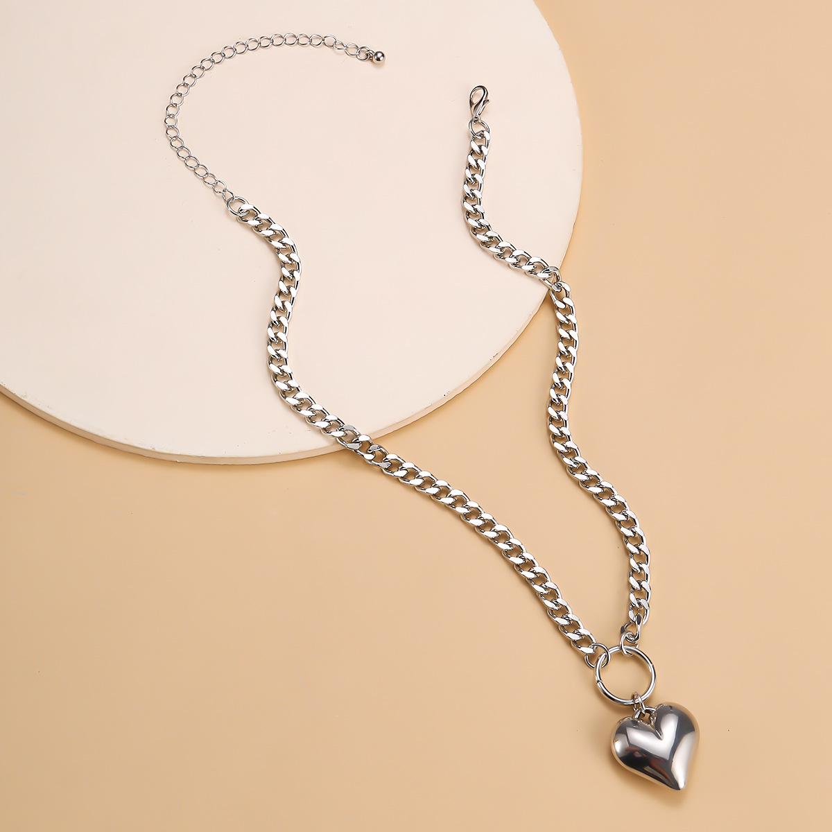 Wholesale Jewelry Fashion Heart Iron Plating Necklace display picture 11
