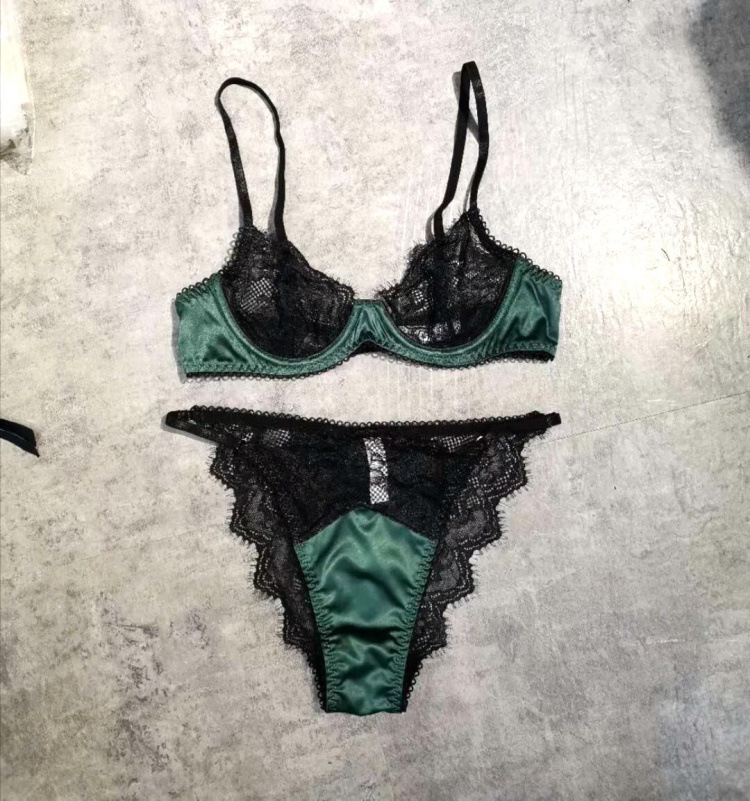 Wriufred Sexy Lace Satin Push Up Bra and Briefs Set Perspective Sexy Lingerie Set Three-piece Bralette Set Ladies Underwear