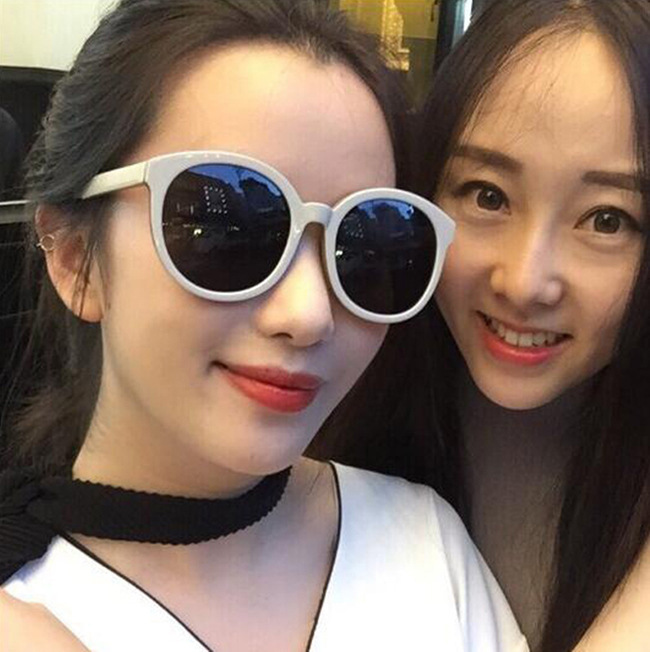 Korean-style Harajuku Sunglasses Women's Retro Round-frame Sunglasses Off-white Frame Face-fixing Jelly Powder Glasses