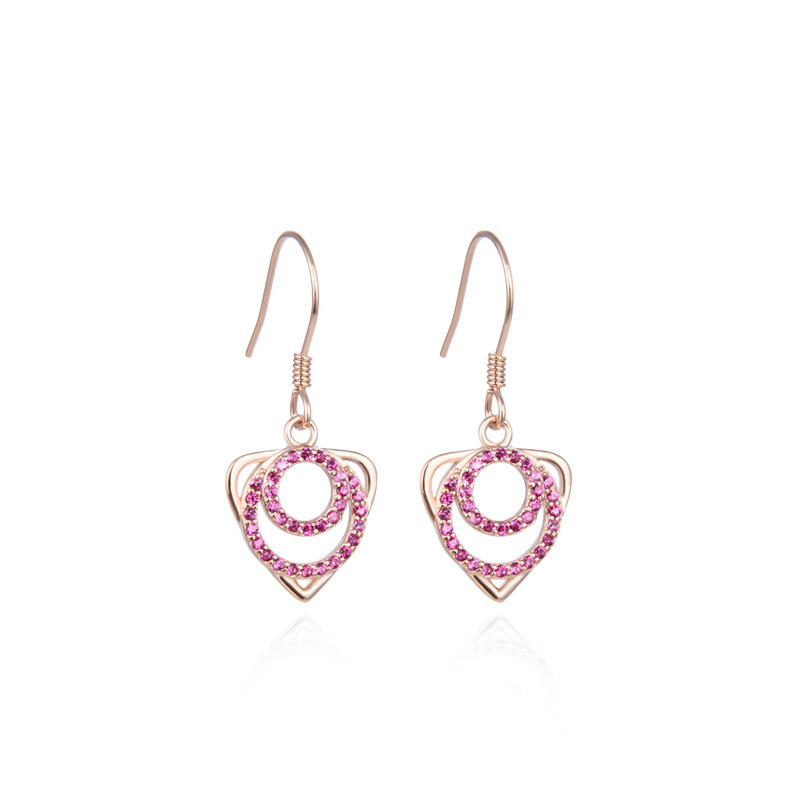 Corea del Sur Dongdaemun s925 pendientes de plata ins estilo de moda de lujo ligero pendientes en forma de corazón de las mujeres elegantes joyas de diamantes incrustados