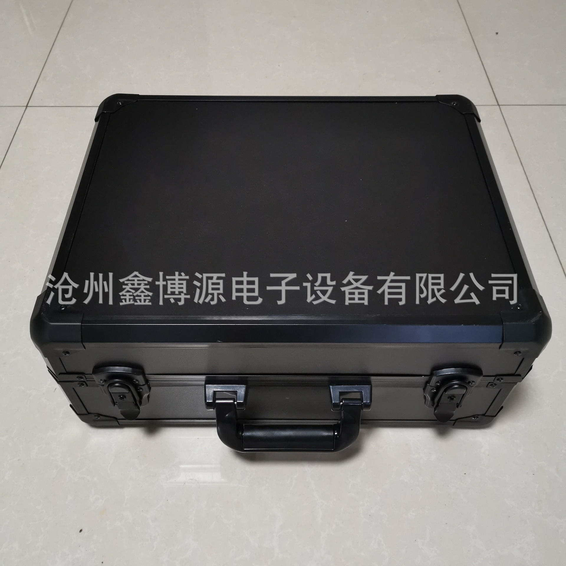 灯具 开关 展示箱 样品箱 铝箱包  KK铝|ms