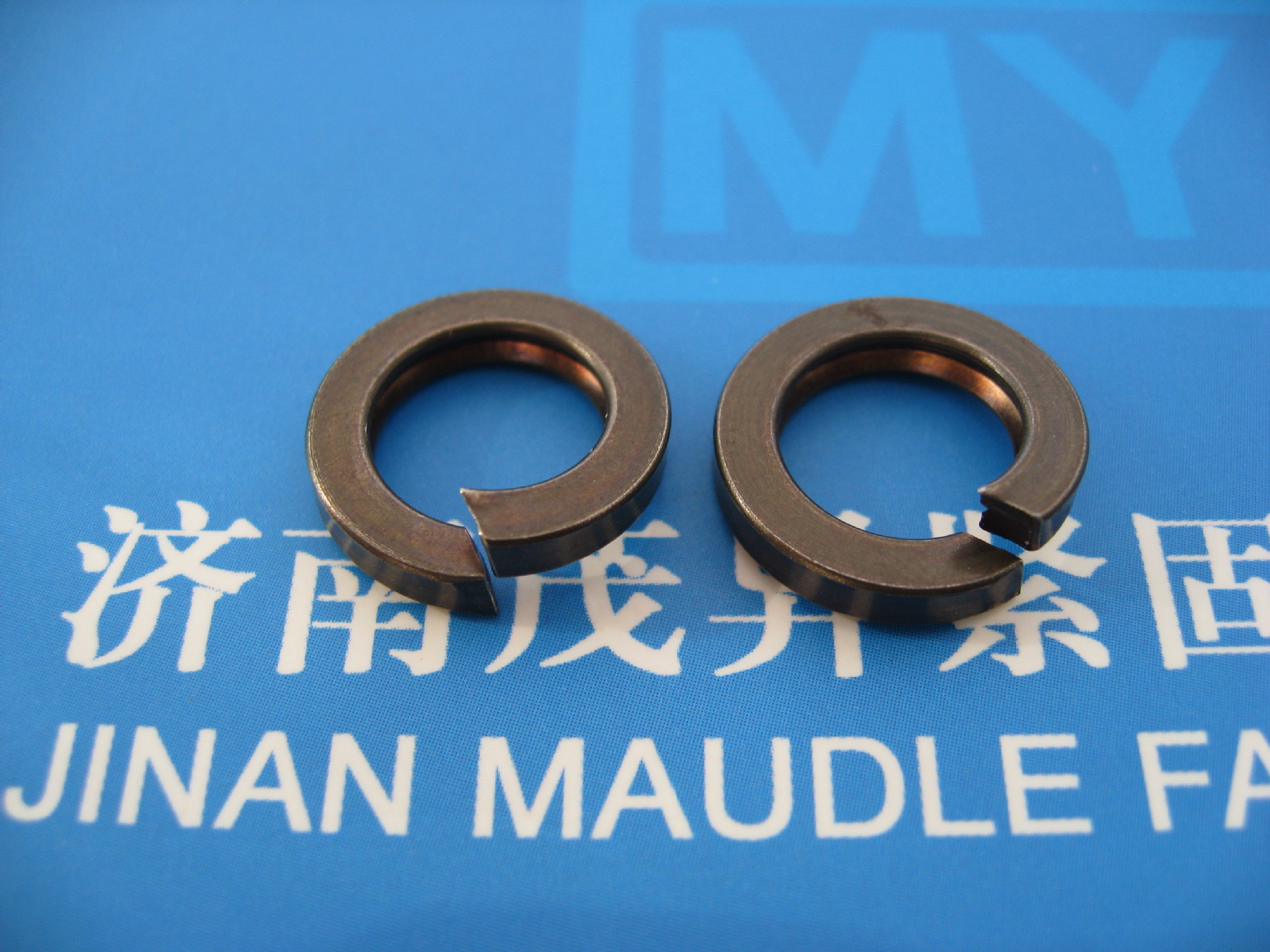 弹簧垫圈GB/T93/Φ4/Φ5/Φ6/Φ8/Φ10/Φ12/Φ14/Φ16/Φ20/Φ22