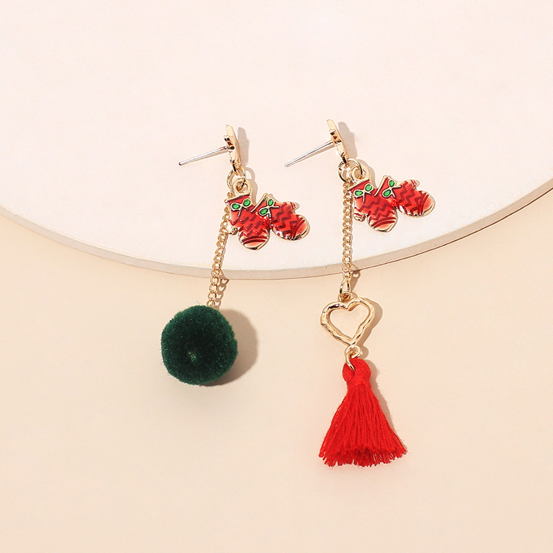 6g Weight Earrings Classification Wedding, Travel, Birthday, Festival Occasion Women'S Gender INS Style, Fashion Style Asymmetrical Plush Tassel Christmas Earrings 5