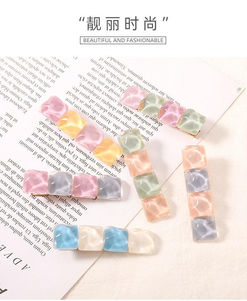 Jelly Girl Hairpin Geometric Water Ripple Hairpin Headdress Cute Edge Clip Wholesale Nihaojewelry display picture 5