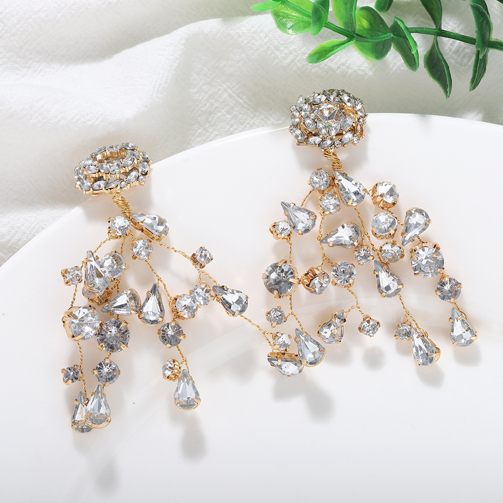 New Fashion Shiny Diamond Branch Earrings For Women Wholesale display picture 3