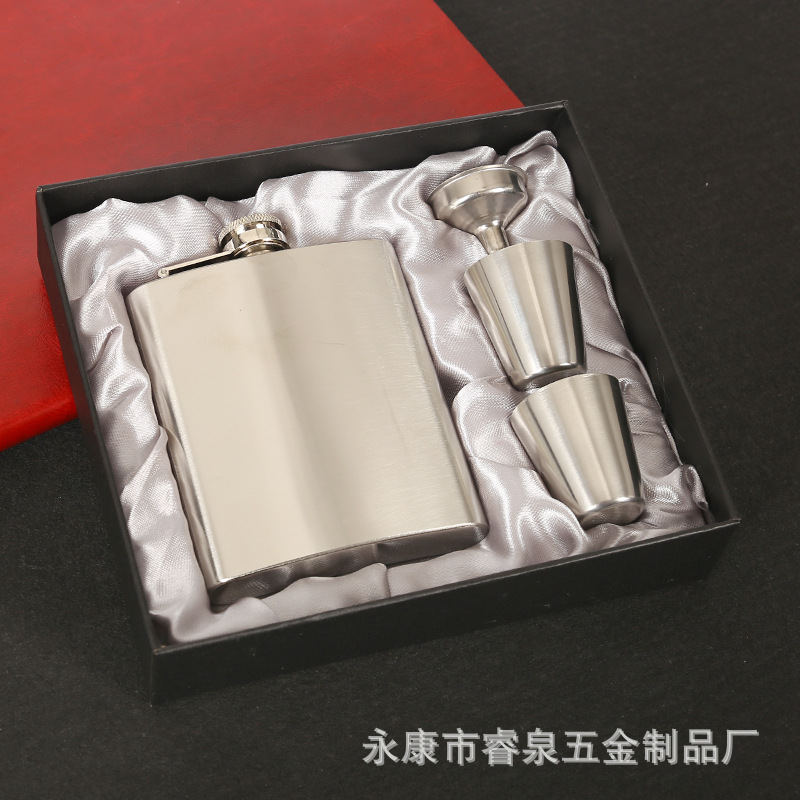不锈钢酒壶套装8oz 随身小酒壶金属扁白酒瓶礼盒装户外便携式酒具-阿里巴巴