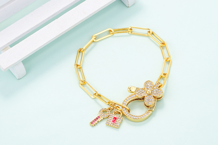 Korean Style Key Lock Four-leaf Clover Zircon Interlocking Hollow Chain Bracelet display picture 2