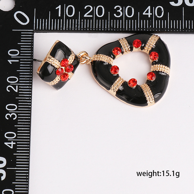 Alloy Oil Drop Diamond Earrings Geometric Metal Earrings display picture 1