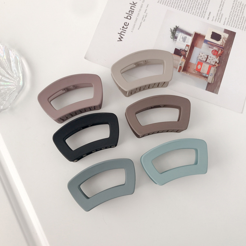 韩国ins发饰抓夹磨砂发抓时尚简约洗澡盘发夹后脑勺盘发头发夹子