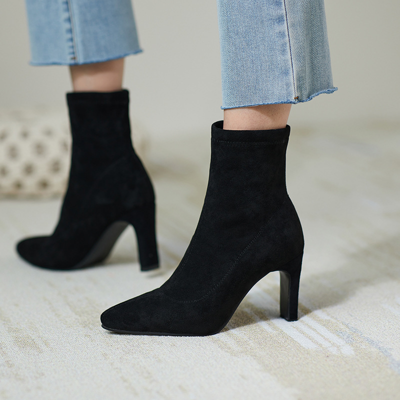 Chiko Tarcisia Pointed Toe Chunky Heels Boots