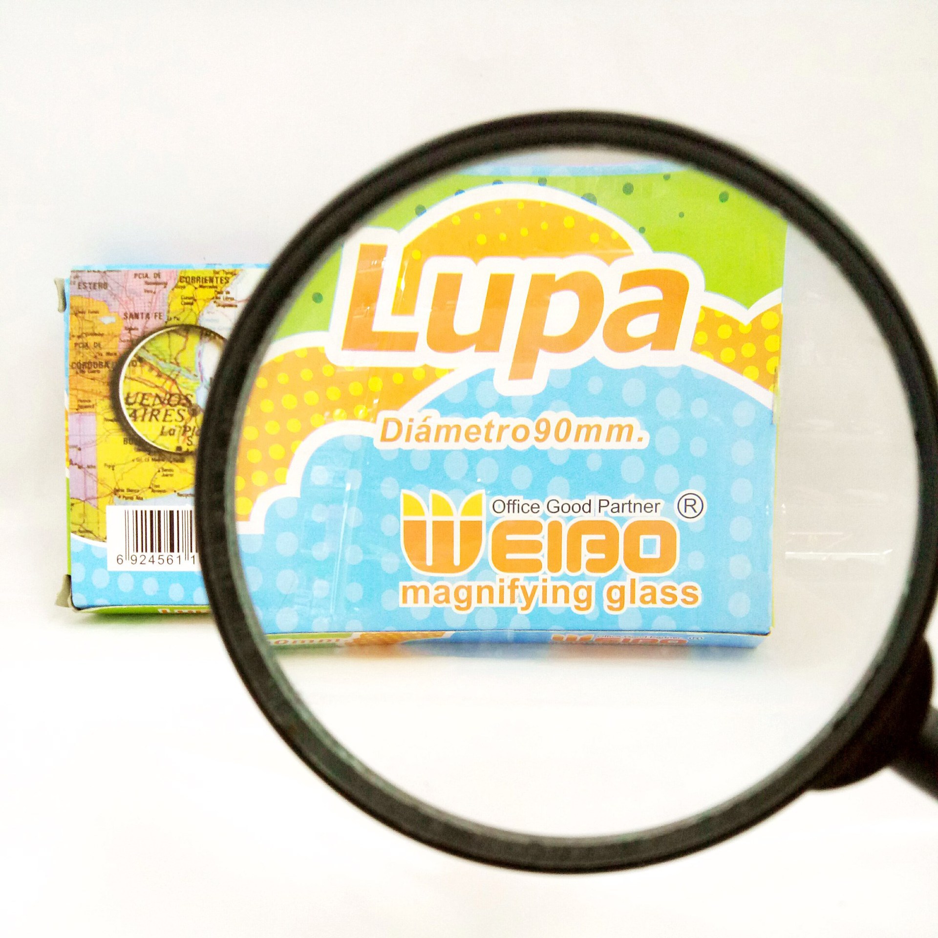 10677752483_833878618