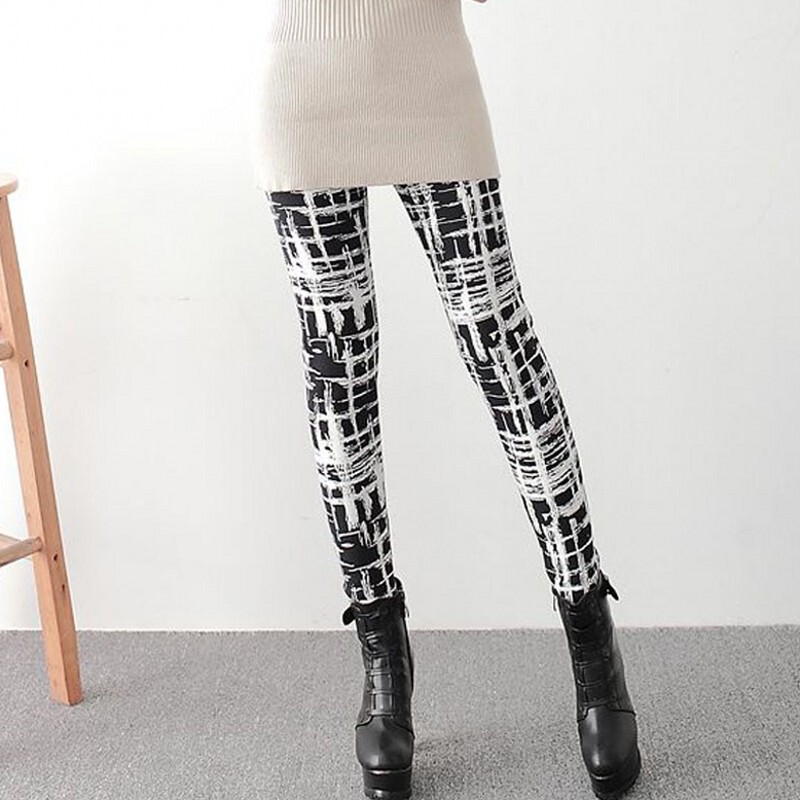 Autumn and Winter Fleece-lined Leggings Women's Outer Wearing Warm Leggings Boots Pants Small Size Plaid Striped Printed Tight Pants Autumn and Winter Fleece-lined Leggings Women's Outer Wearing Warm Leggings Boots Pants Small Size Plaid Striped Printed Tight Pants