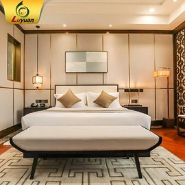 其他成套家具;实木床