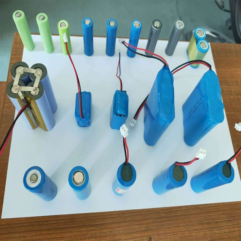 Литий-ионные полимерные батареи доступны в различных спецификациях литиевых батарей. Литиевые батареи продаются в больших количествах.