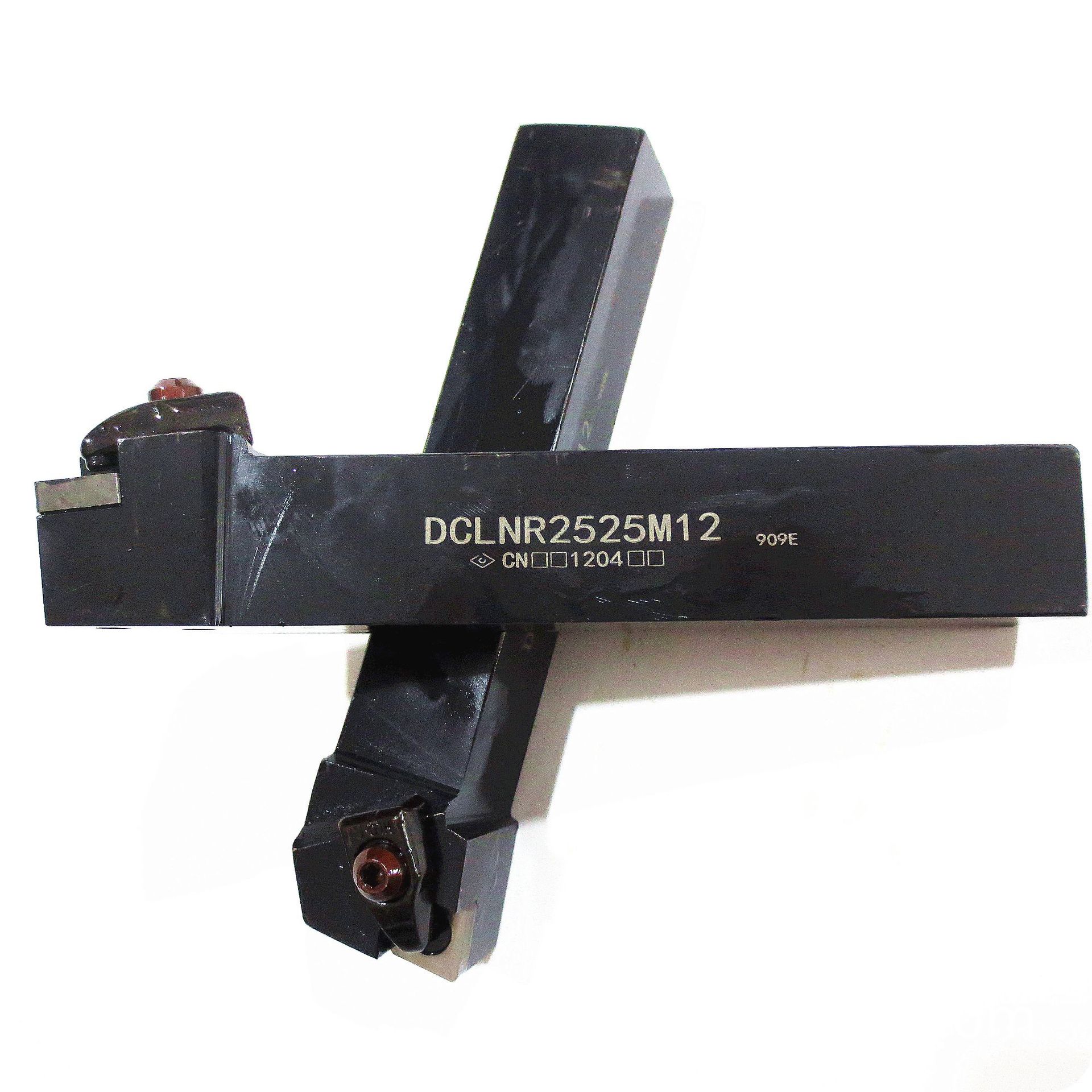 四川天虎大压板外圆车刀/95°重型车刀：DCLNR2525M12