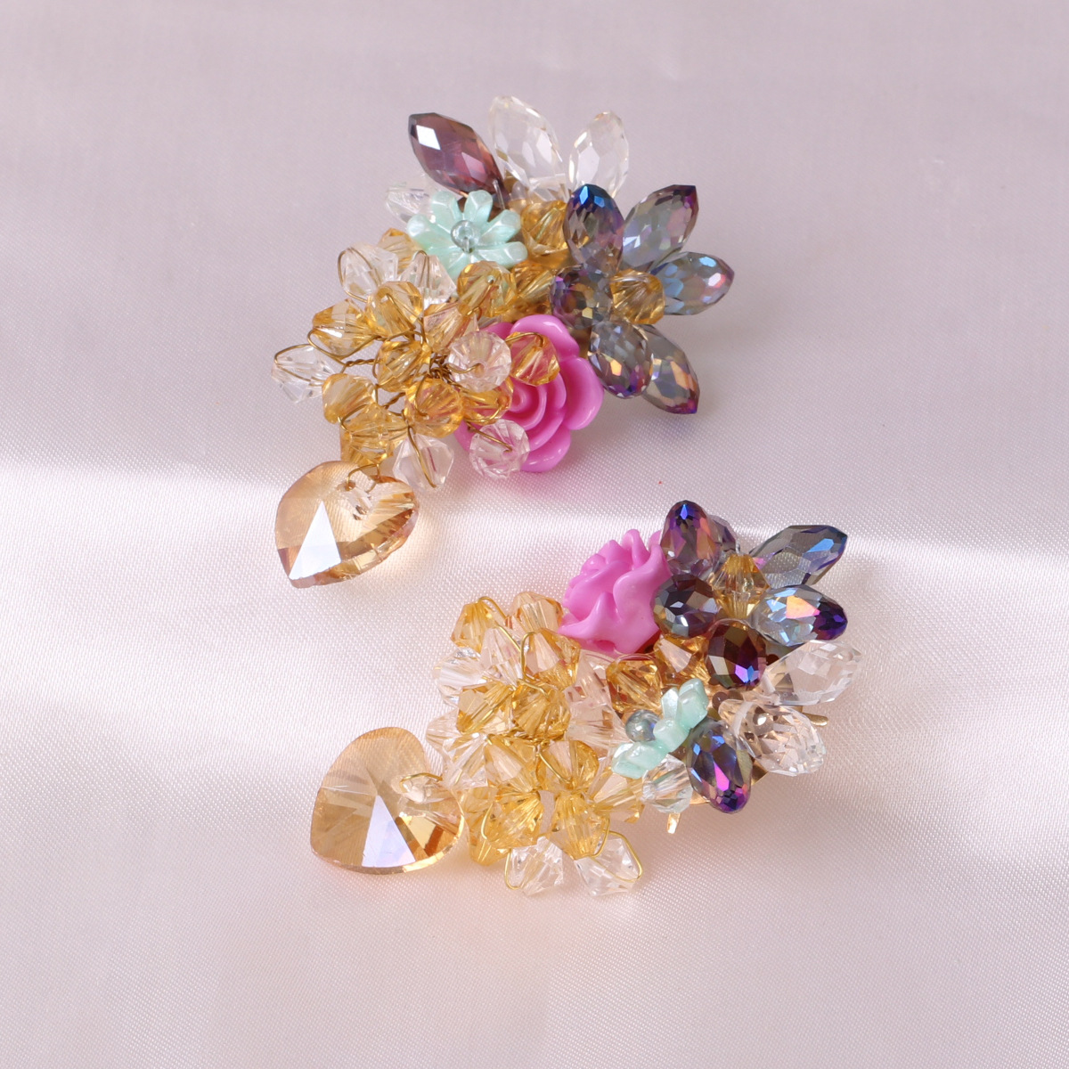 Knitted Glass Crystal Flower Tassel Exaggerated Flower Women's Fashion Earrings display picture 3