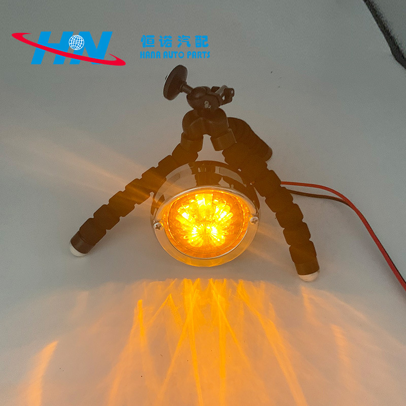 Las ventas transfronterizas resaltan advertencia luz trasera LED luz trasera para camión luz trasera camión remolque luz trasera general