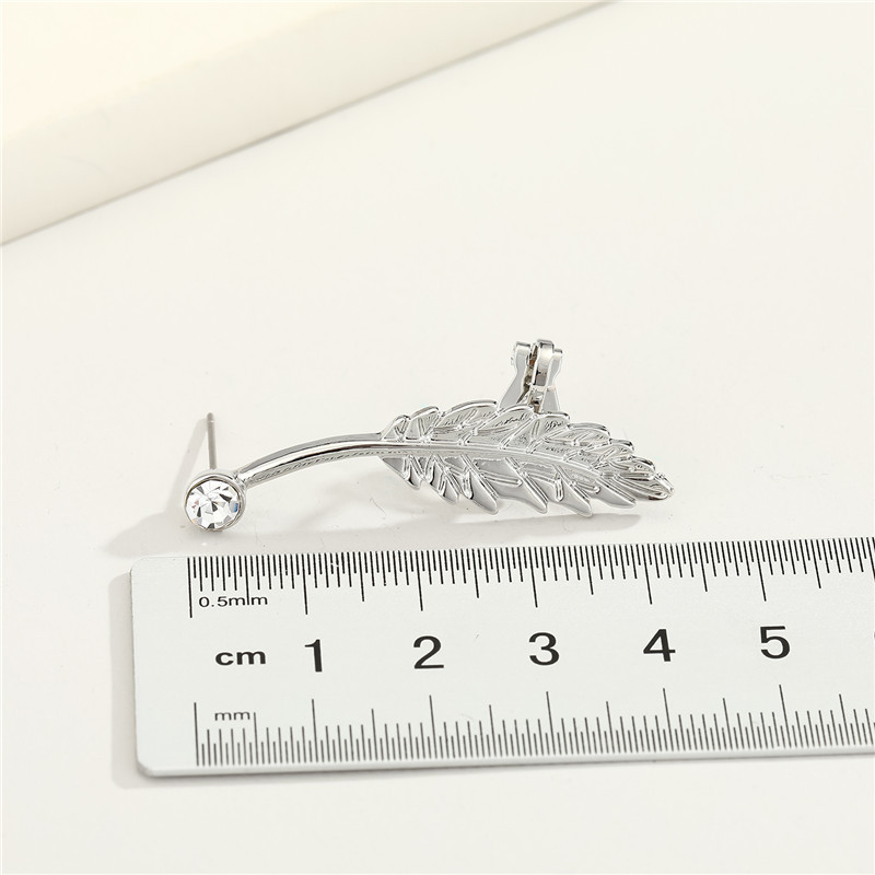 Fashion Stainless Steel Leaf Diamond Earring display picture 13