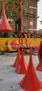 幼儿园喇叭筒传声筒制作厂家户外公园不锈钢滑梯水上乐园打鼓摇马