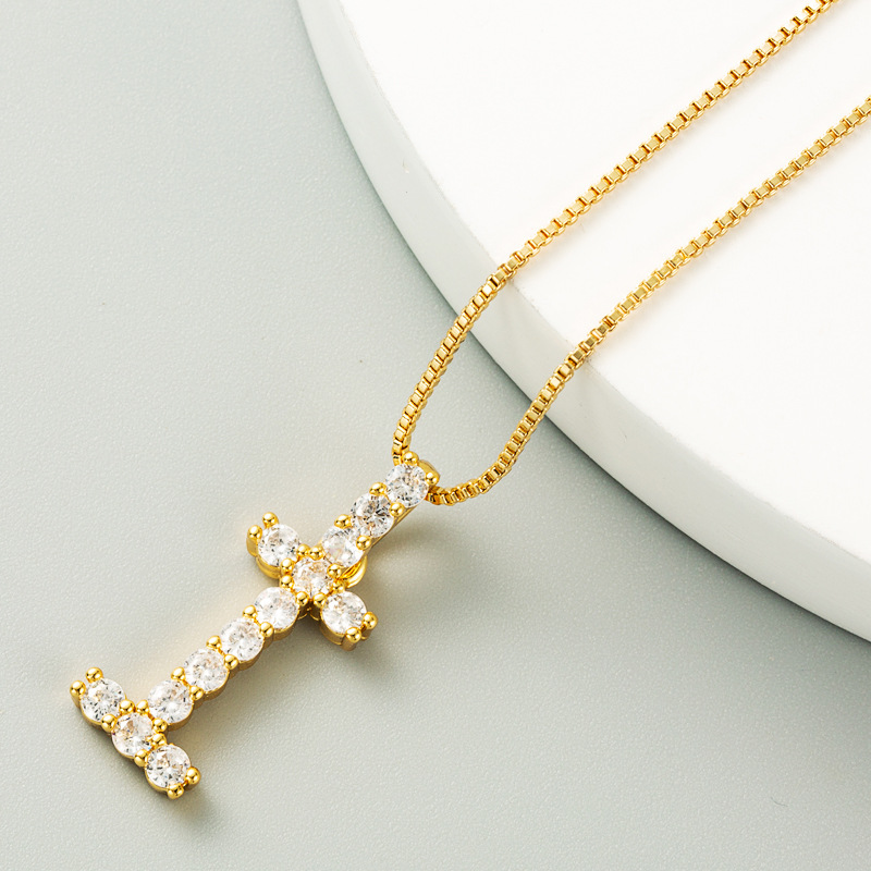 Korean O Word Chain Geometric Letter Necklace Letter Love Clavicle Chain Hip Hop Necklace Wholesale display picture 5