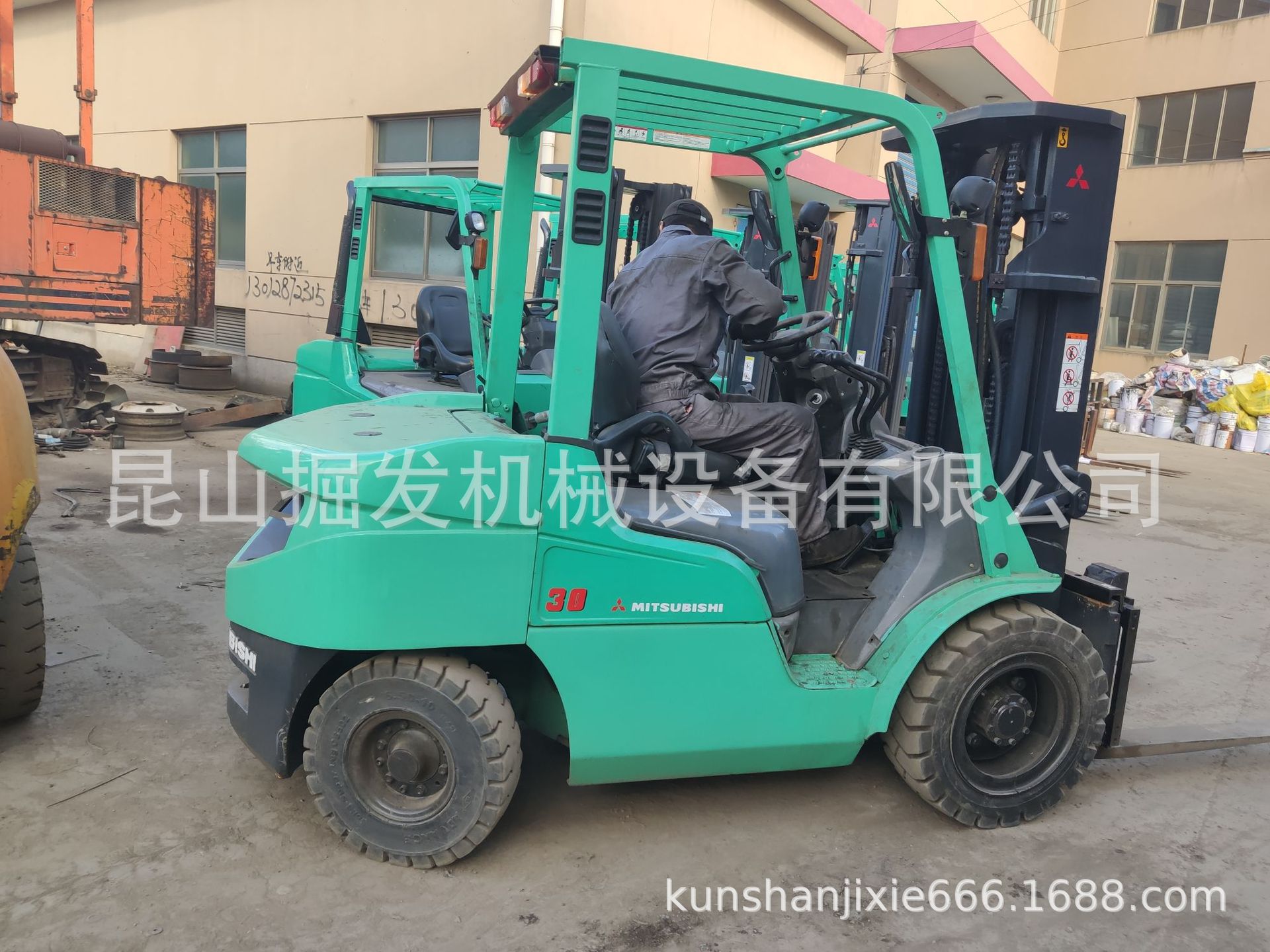 二手 三菱2.5吨3吨，4吨5吨6吨7吨8吨9吨10吨30吨三菱叉车