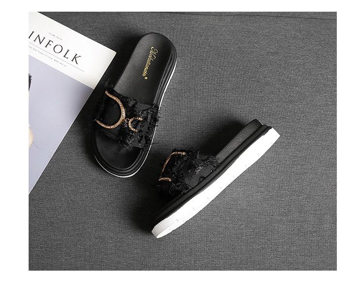 Moterų platforminės basutės ir šlepetės vasaros mada šlepetės_voghion.com