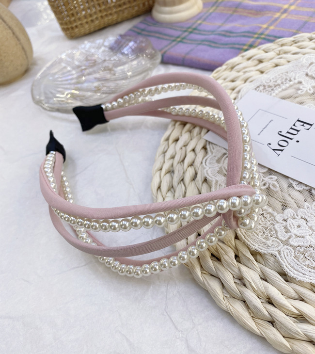 Multiple Pearl Hair Bands South Korea Hair Out Sweet Headband Wholesale Nihaojewelry display picture 5
