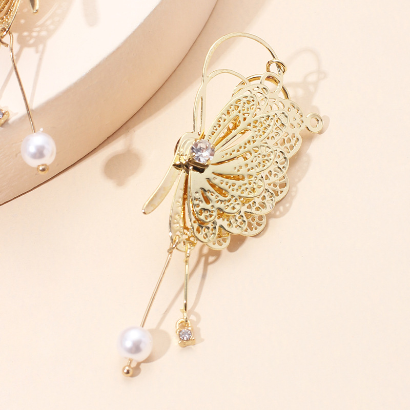 13g Weight Earrings Classification Wedding, Travel Occasion Women'S Gender Simple Style Style Gold Color Fashion New Trendy Fairy Three-dimensional Butterfly Ear Clip Without Pierced Earrings Tassel Earrings Ear Bone Clip Wholesale Nihaojewelry 1
