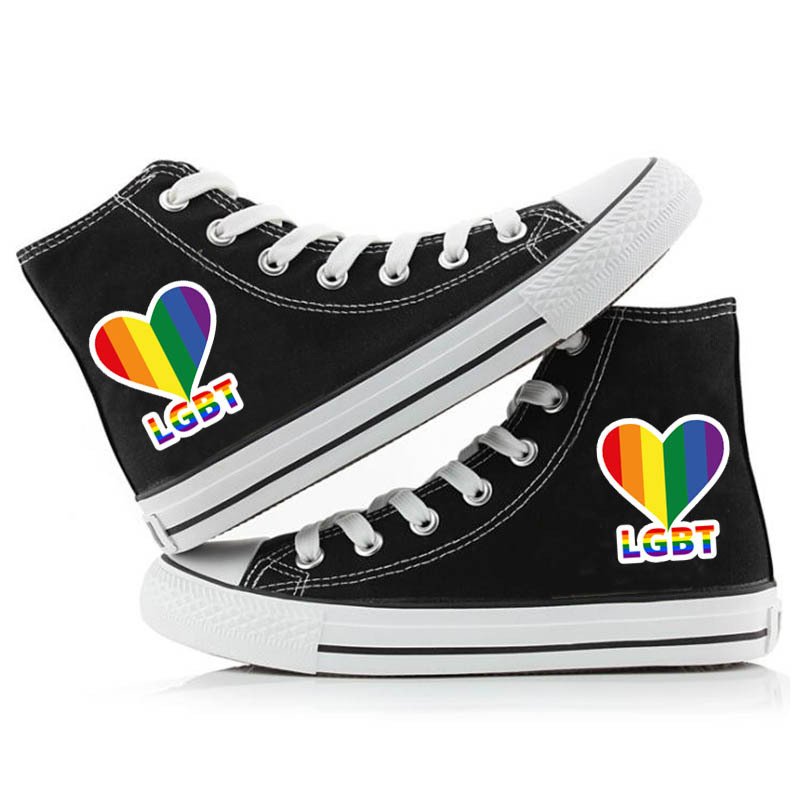 Unisex Basic Rainbow Heart Shape Round Toe Canvas Shoes display picture 9