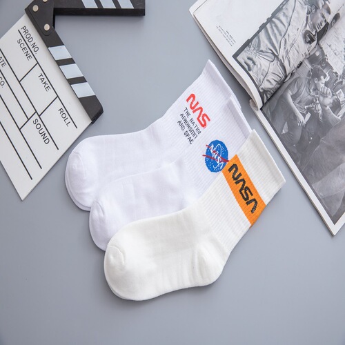 INS Brand English Men and Women Western Street Skateboard NASA Space Agency 100% Cotton Mid-Calf Trendy Socks College Style Socks