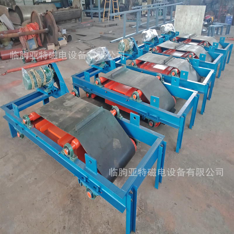 永磁自动除铁器RCYD自卸式永磁除铁器强磁除铁器价格矿山用石料厂