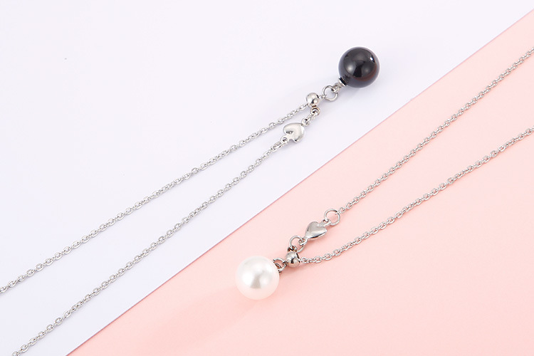 Korean Stainless Steel Shell Pearl Pendant Necklace Wholesale Nihaojewelry display picture 7