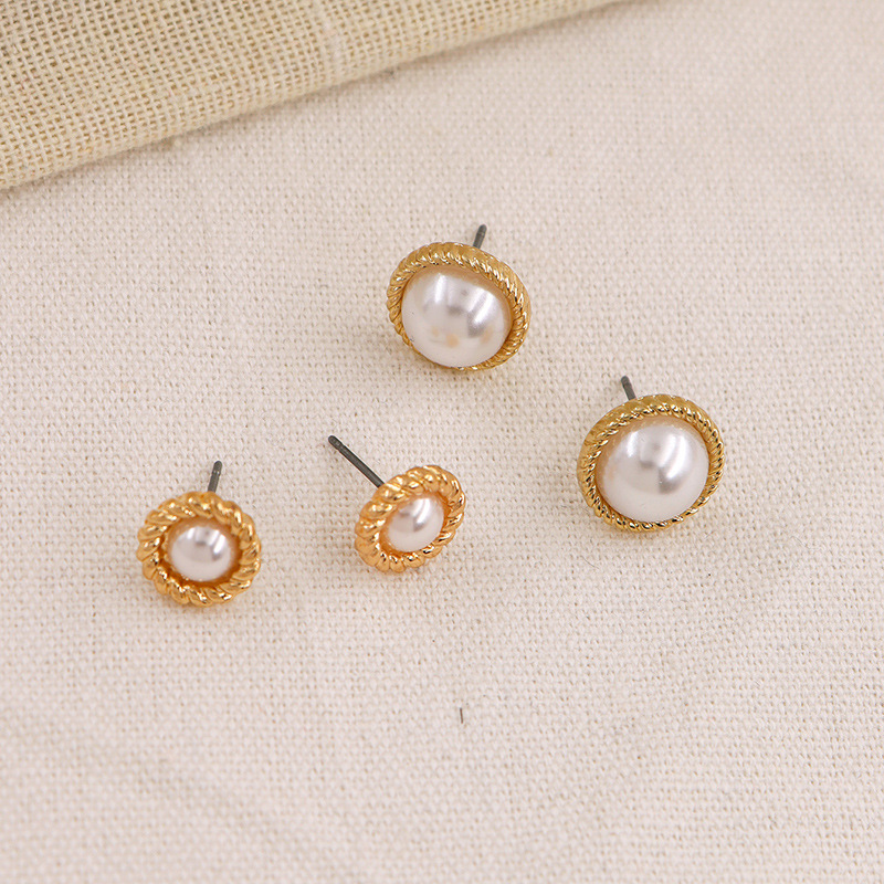 New  Set 2 Pairs Of Metal Inlaid White Pearl Stud Earrings display picture 3