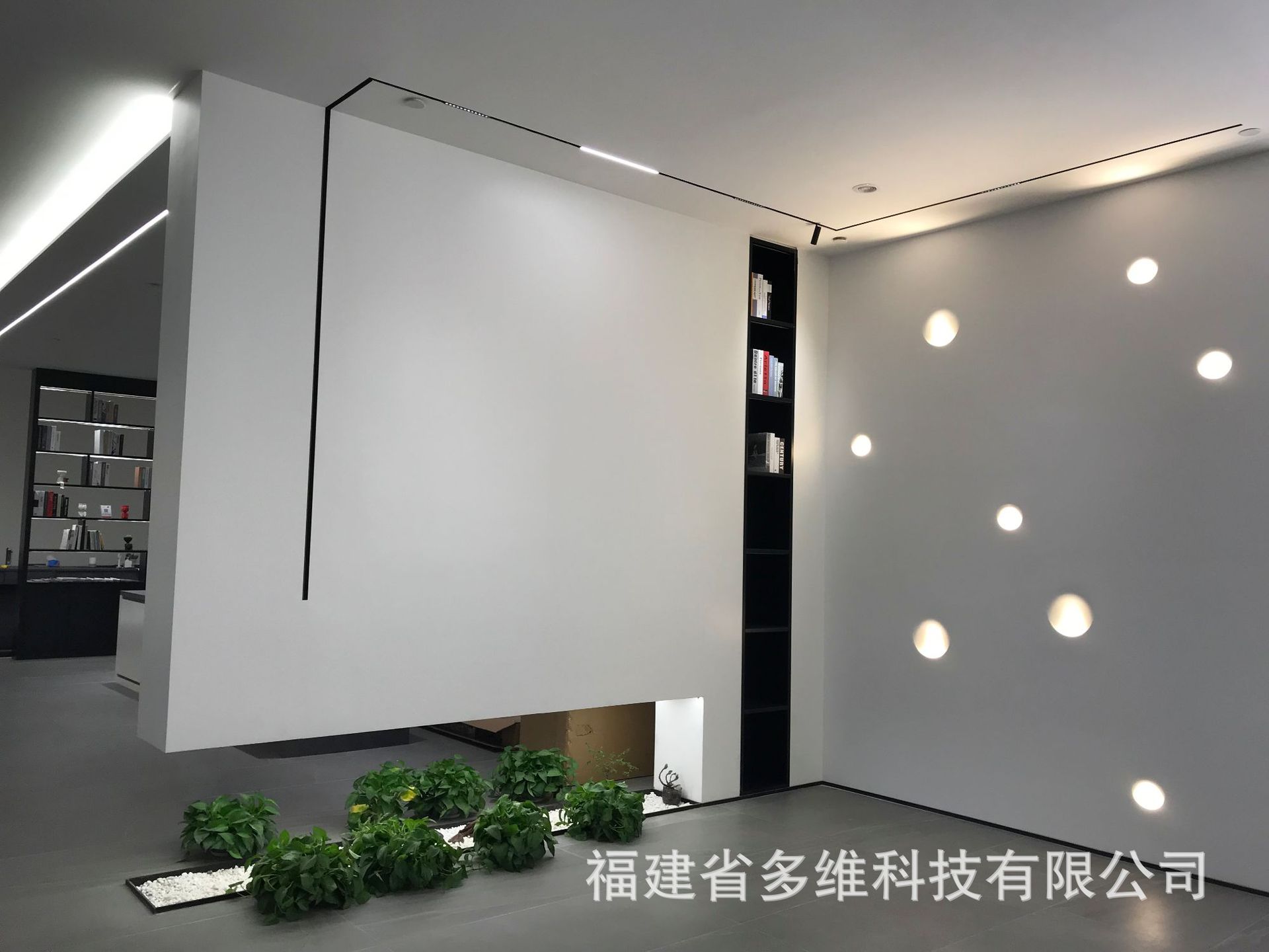 无边框预埋嵌入式磁吸轨道灯组合家装Mini款磁铁偏光洗墙导轨射灯-阿里巴巴