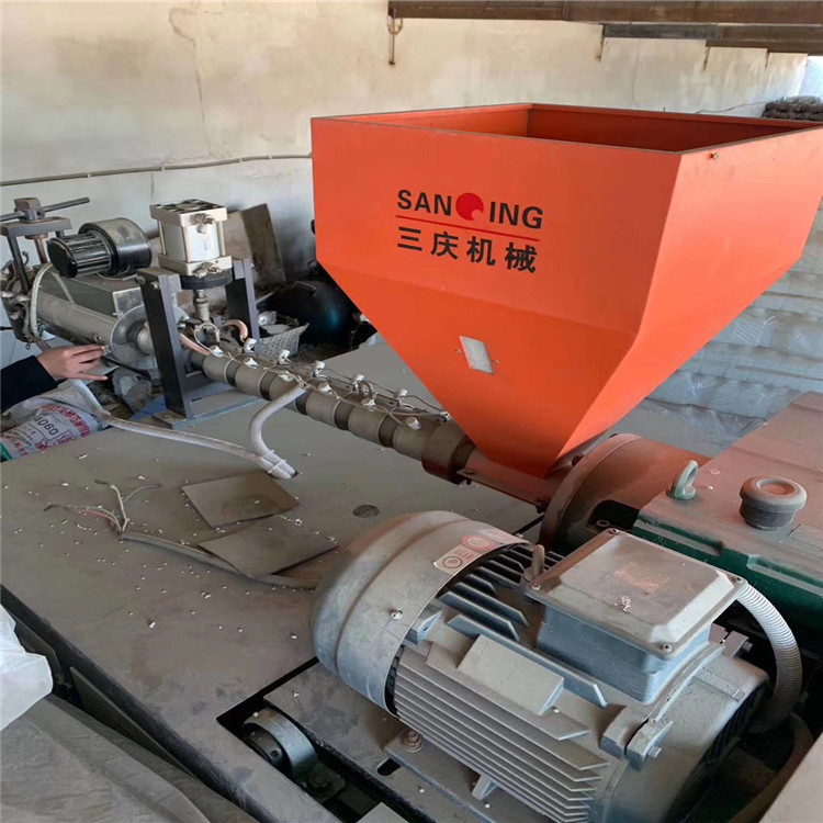 转让几乎全新二手65型熔喷布生产线 熔喷布设备 单螺杆挤出机