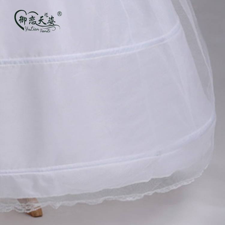 Robe de mariée Taffetas de polyester 210T + filet dur 75D en Taff - Ref 3441416 Image 4