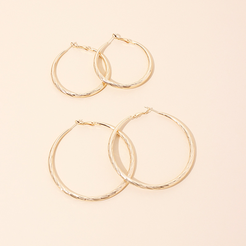 32g Weight No Inlaid Inlay Material Earrings Classification Wedding, Travel, Birthday Occasion Women'S Gender Ethnic Style Style Gold, Silver Color Geometric Big Circle Metal Ladies Ring Earrings Wholesale 1