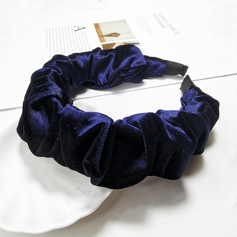 Korean New Style Velvet Solid Color Fold Headband Wholesale Nihaojewelry display picture 8